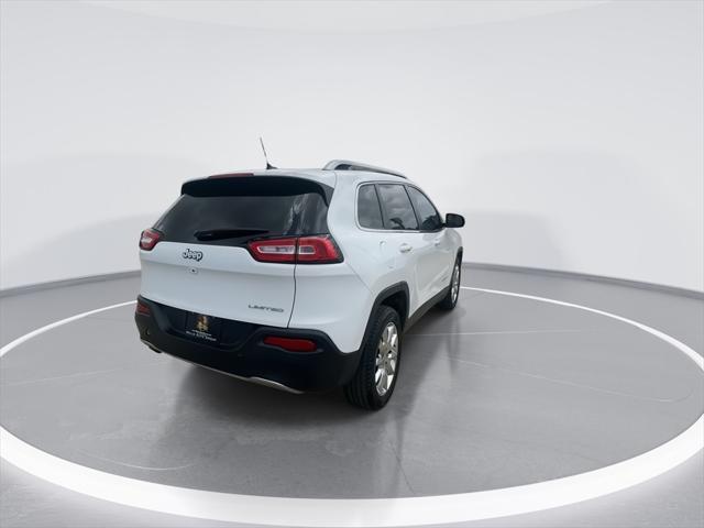 used 2015 Jeep Cherokee car, priced at $11,499