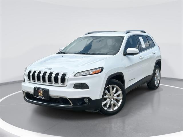 used 2015 Jeep Cherokee car, priced at $11,499