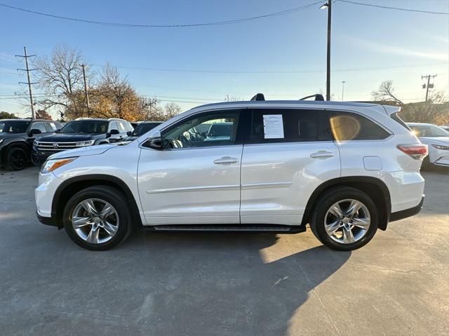 used 2015 Toyota Highlander car, priced at $20,699