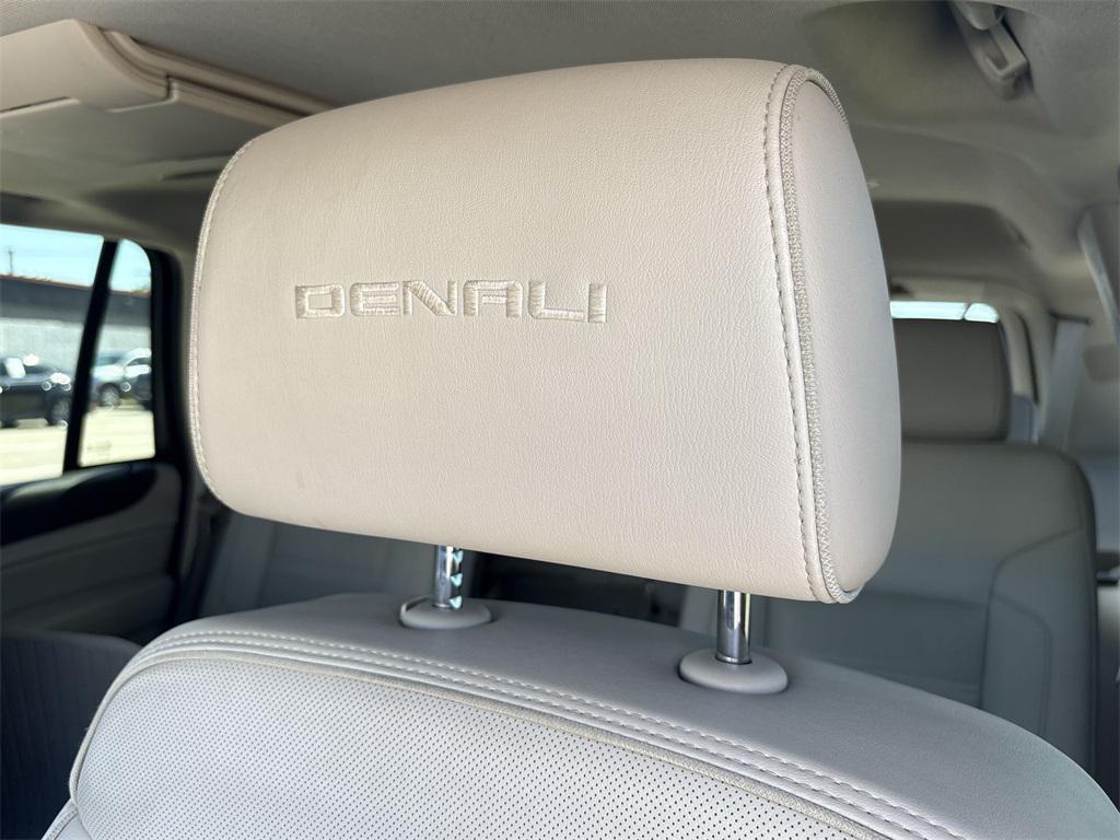 used 2020 GMC Yukon car, priced at $29,499