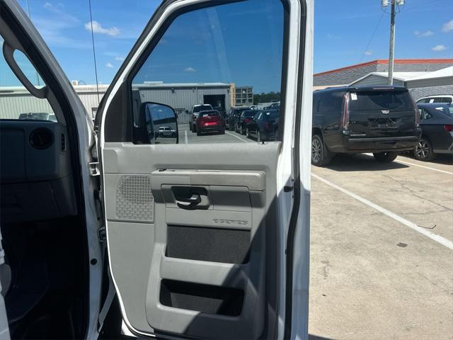 used 2009 Ford E350 Super Duty car, priced at $15,999