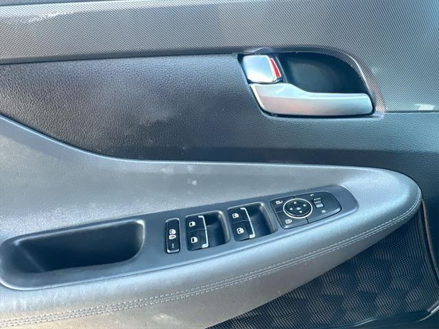used 2022 Hyundai Santa Fe car, priced at $24,697