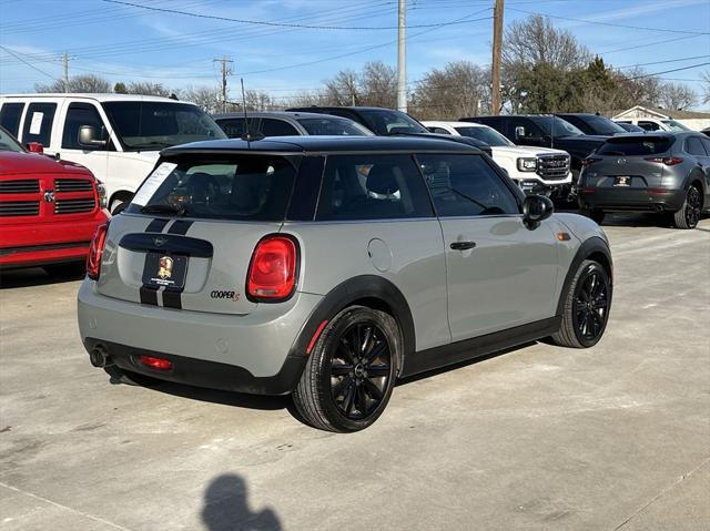 used 2016 MINI Hardtop car, priced at $11,899