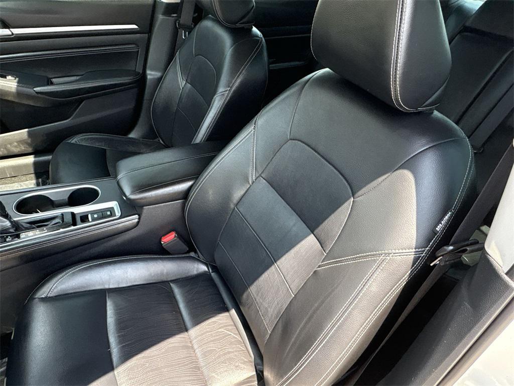 used 2019 Nissan Altima car, priced at $18,999