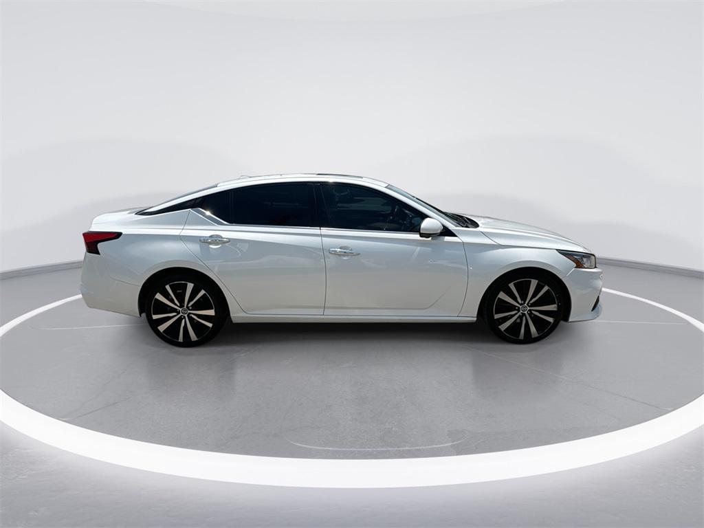 used 2019 Nissan Altima car, priced at $18,999