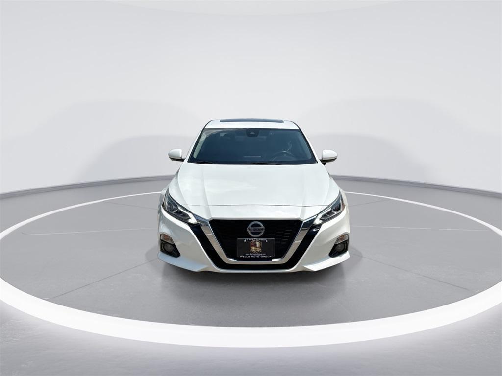 used 2019 Nissan Altima car, priced at $18,999