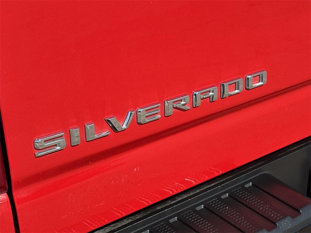 used 2024 Chevrolet Silverado 2500 car, priced at $48,989