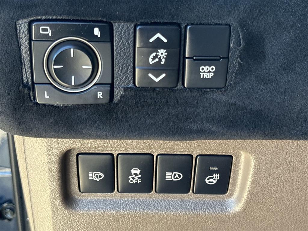 used 2021 Lexus GX 460 car, priced at $41,499