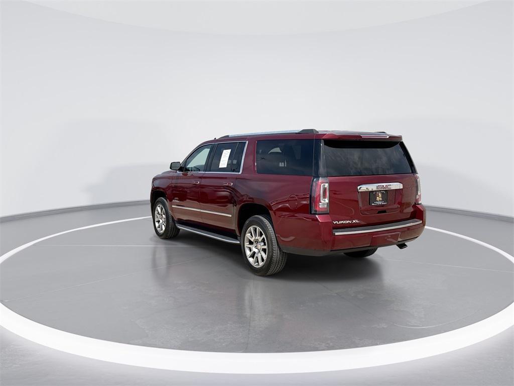 used 2019 GMC Yukon XL car, priced at $31,998