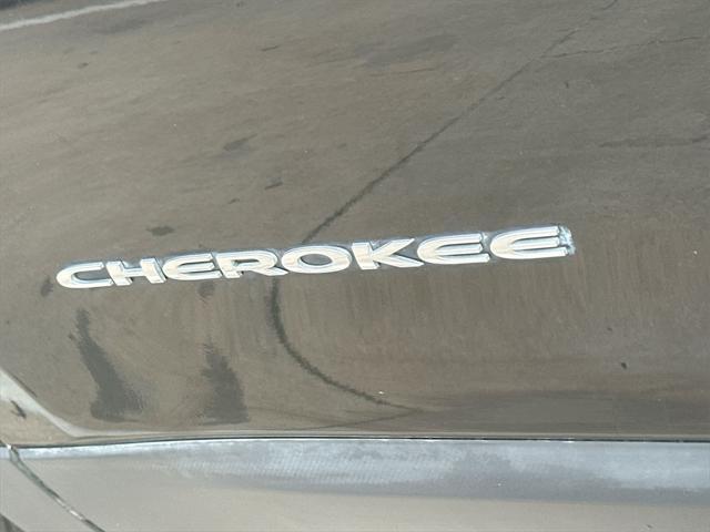 used 2019 Jeep Cherokee car, priced at $10,999
