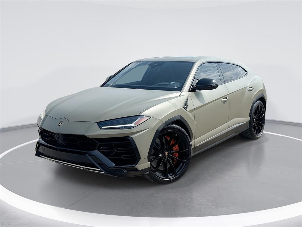 used 2019 Lamborghini Urus car, priced at $181,871