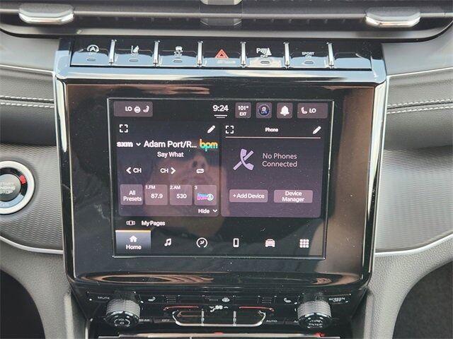 new 2025 Jeep Grand Cherokee L car, priced at $37,904