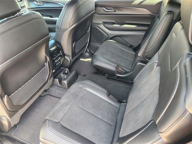 new 2025 Jeep Grand Cherokee L car, priced at $37,904