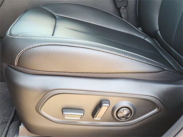 new 2025 Jeep Grand Cherokee L car, priced at $49,238