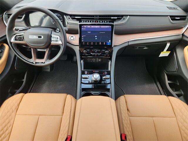 new 2025 Jeep Grand Cherokee car, priced at $55,341