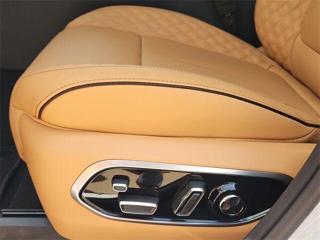 new 2025 Jeep Grand Cherokee L car, priced at $60,437