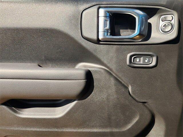 new 2025 Jeep Gladiator car, priced at $34,885