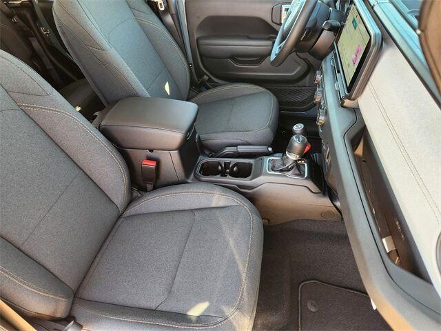 new 2025 Jeep Gladiator car, priced at $37,995