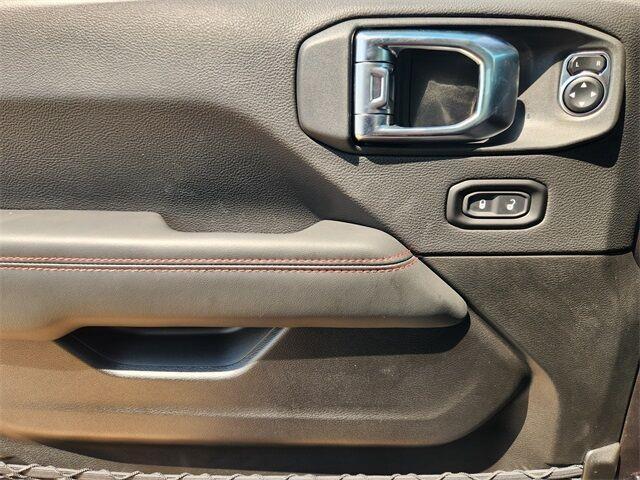 new 2025 Jeep Gladiator car, priced at $54,843