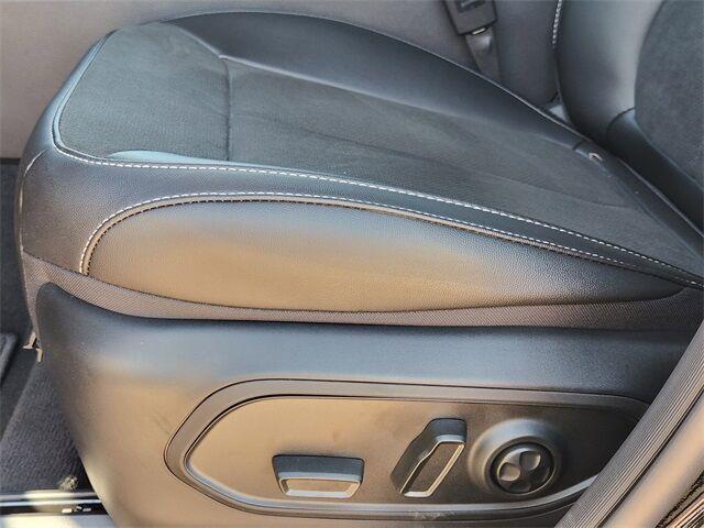 new 2025 Jeep Grand Cherokee L car, priced at $43,456