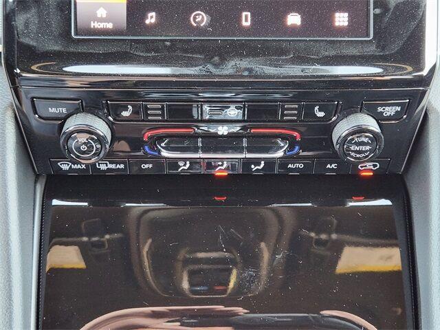 new 2025 Jeep Grand Cherokee L car, priced at $43,456