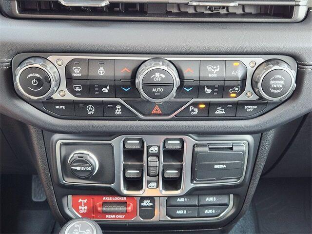 new 2025 Jeep Gladiator car, priced at $53,968