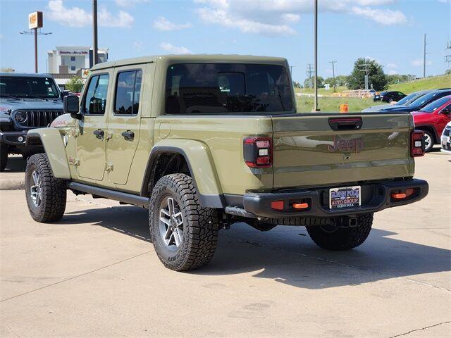 new 2025 Jeep Gladiator car, priced at $53,968