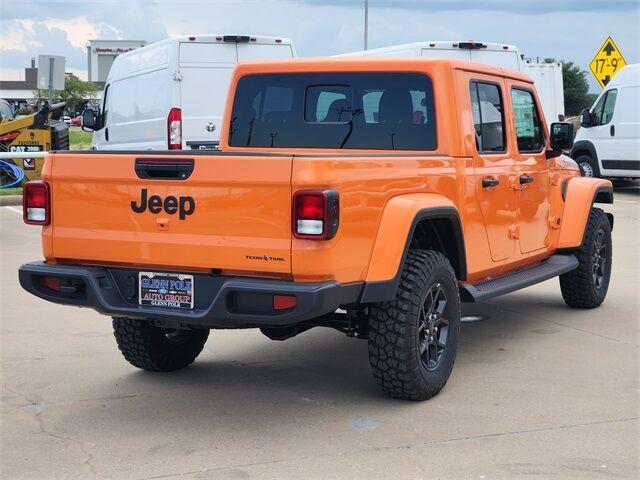 new 2025 Jeep Gladiator car, priced at $43,740
