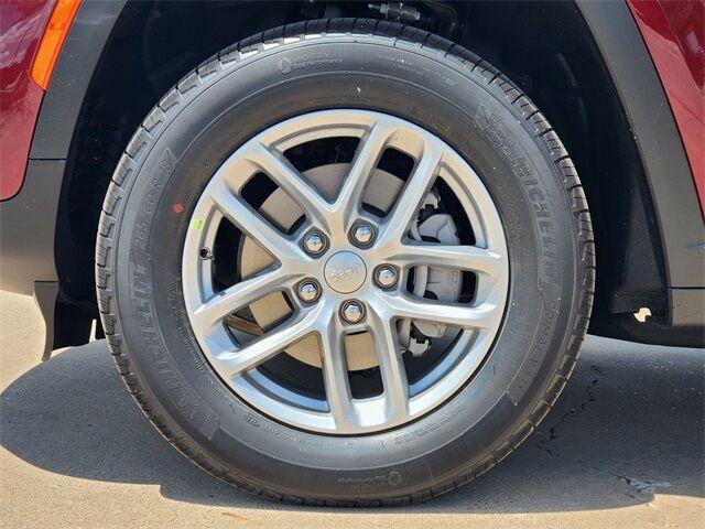 new 2025 Jeep Grand Cherokee car, priced at $34,248