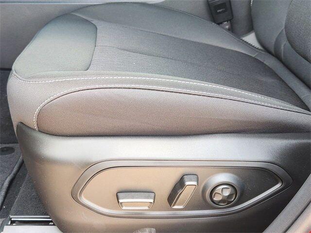 new 2025 Jeep Grand Cherokee car, priced at $37,118