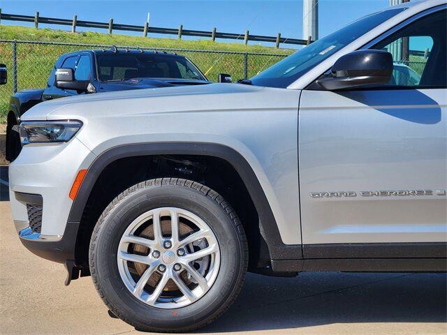 new 2025 Jeep Grand Cherokee L car, priced at $37,640