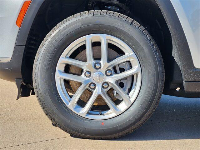 new 2025 Jeep Grand Cherokee L car, priced at $37,640