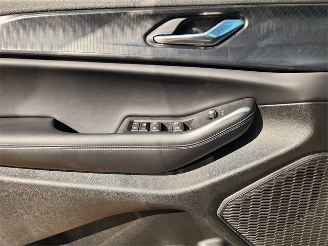 new 2025 Jeep Grand Cherokee L car, priced at $37,640
