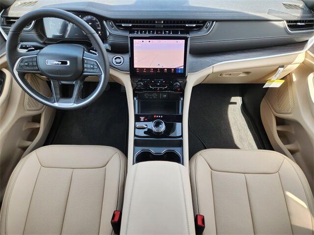 new 2025 Jeep Grand Cherokee L car, priced at $43,624