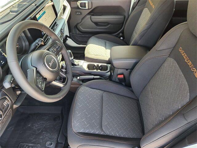 new 2025 Jeep Gladiator car, priced at $47,832