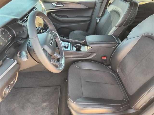 new 2025 Jeep Grand Cherokee L car, priced at $41,438