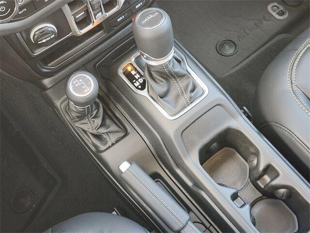 new 2025 Jeep Gladiator car, priced at $44,667