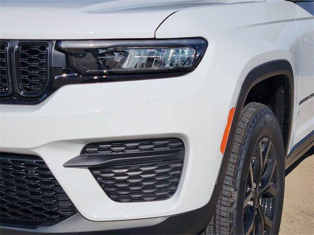 new 2025 Jeep Grand Cherokee car, priced at $43,663
