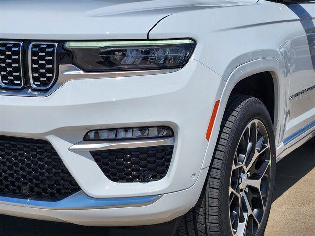 new 2025 Jeep Grand Cherokee car, priced at $58,605