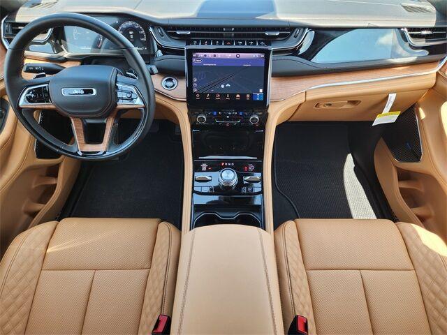 new 2025 Jeep Grand Cherokee car, priced at $58,605
