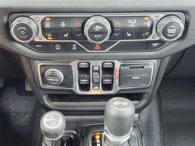 new 2025 Jeep Wrangler car, priced at $43,969
