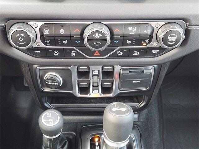 new 2025 Jeep Wrangler car, priced at $53,831