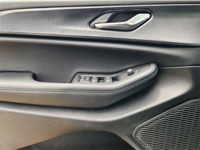 new 2025 Jeep Grand Cherokee L car, priced at $33,032