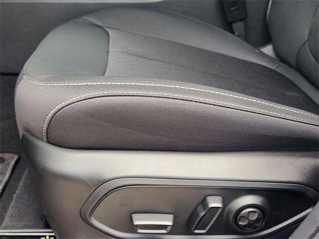 new 2025 Jeep Grand Cherokee L car, priced at $33,032