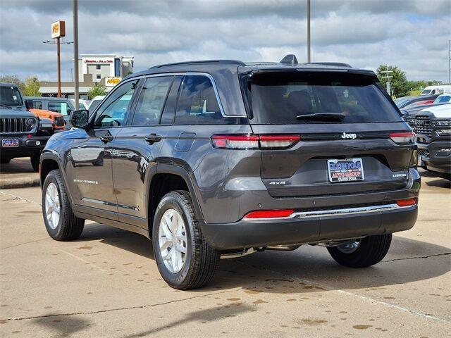 new 2025 Jeep Grand Cherokee car, priced at $38,143