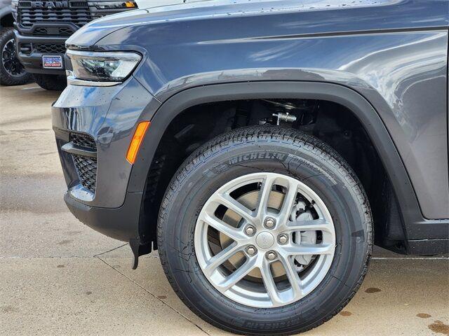 new 2025 Jeep Grand Cherokee car, priced at $38,143