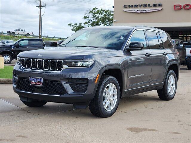new 2025 Jeep Grand Cherokee car, priced at $38,143