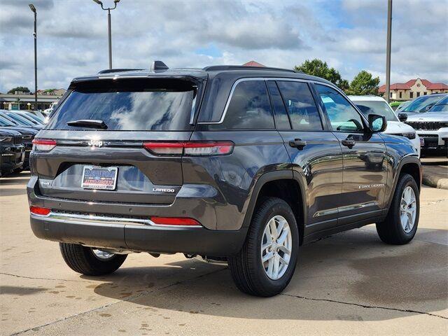 new 2025 Jeep Grand Cherokee car, priced at $38,143