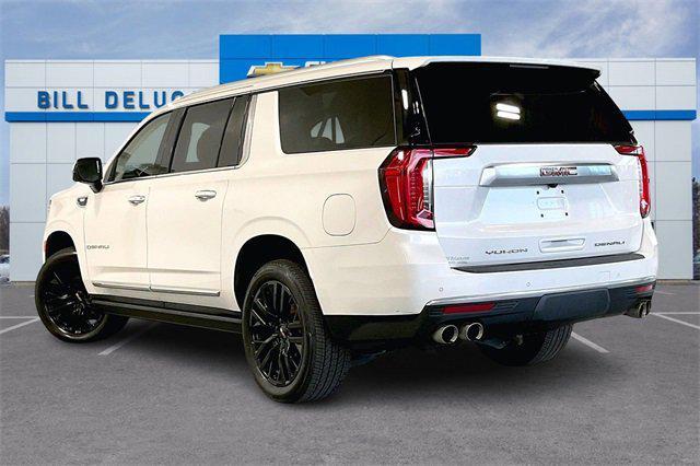 used 2022 GMC Yukon XL car, priced at $62,303