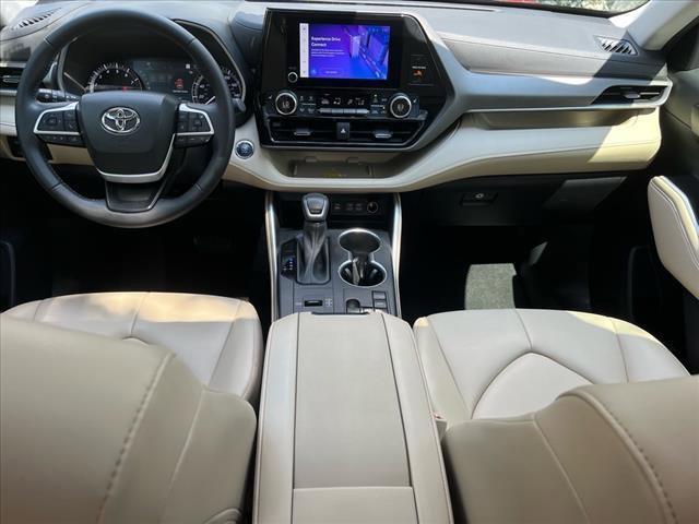 used 2023 Toyota Highlander car, priced at $35,988